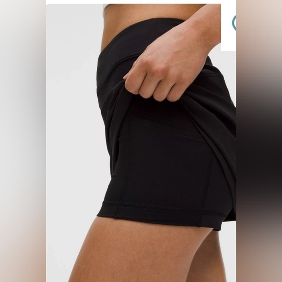 Lululemon High-Rise Lined Mini Skirt Black/ White. - Picture 4 of 12